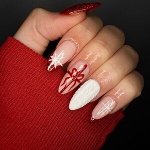 Festive Red and White Holiday Nail Art Press On Nails